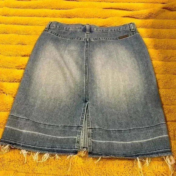 Calvin Klein frayed hem denim mid length skirt - Picture 2 of 4